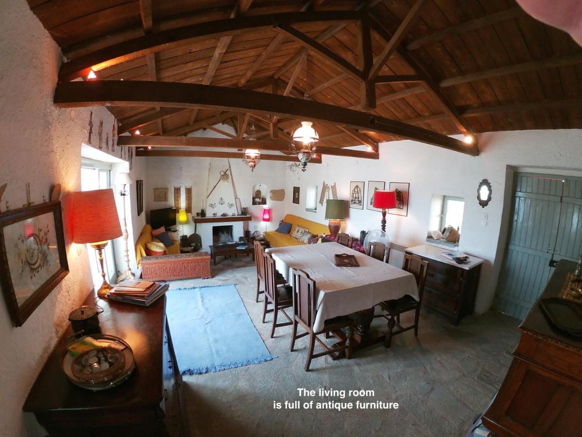 Kiveri 1876 Traditional Seafront Cottage Exterior photo